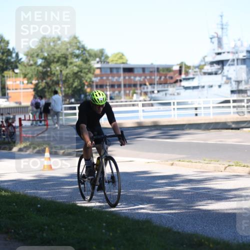 17.08.2025 - KN Förde Triathlon 2025 Yannick Fuchs http://msf.ph/oto/8627956 17.08.2025 13:34:04 Radfahren 494, 510, 512, 520 meine-sportfotos.de