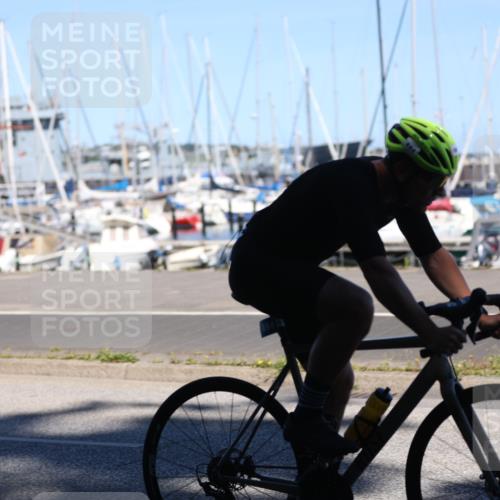 17.08.2025 - KN Förde Triathlon 2025 Yannick Fuchs http://msf.ph/oto/8627961 17.08.2025 13:34:06 Radfahren 481, 494, 520, 510, 512 meine-sportfotos.de
