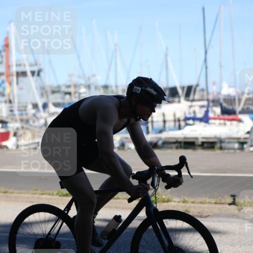 17.08.2025 - KN Förde Triathlon 2025 Yannick Fuchs http://msf.ph/oto/8627970 17.08.2025 13:34:11 Radfahren 481, 520, 494, 510, 512 meine-sportfotos.de