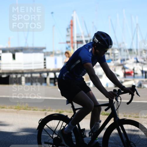 17.08.2025 - KN Förde Triathlon 2025 Yannick Fuchs http://msf.ph/oto/8627978 17.08.2025 13:34:28 Radfahren 410, 438, 535, 542, 549 meine-sportfotos.de