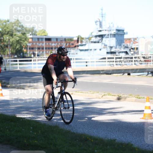 17.08.2025 - KN Förde Triathlon 2025 Yannick Fuchs http://msf.ph/oto/8627981 17.08.2025 13:34:29 Radfahren 410, 438, 535, 542, 549 meine-sportfotos.de
