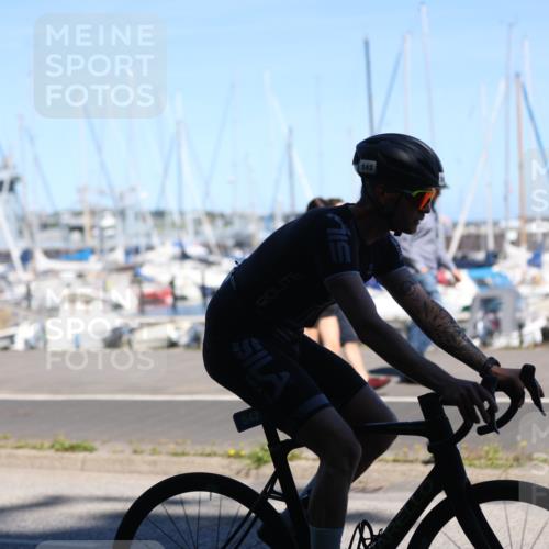 17.08.2025 - KN Förde Triathlon 2025 Yannick Fuchs http://msf.ph/oto/8627996 17.08.2025 13:34:34 Radfahren 542, 410, 438, 535 meine-sportfotos.de