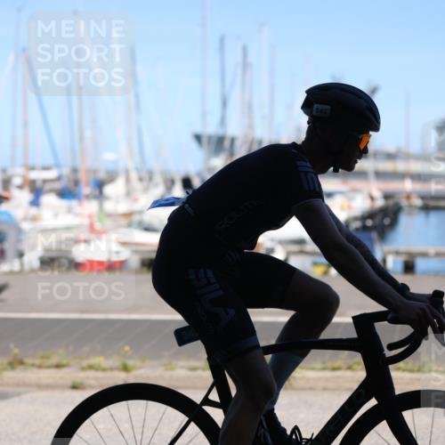17.08.2025 - KN Förde Triathlon 2025 Yannick Fuchs http://msf.ph/oto/8627997 17.08.2025 13:34:35 Radfahren 542, 410, 438, 535 meine-sportfotos.de