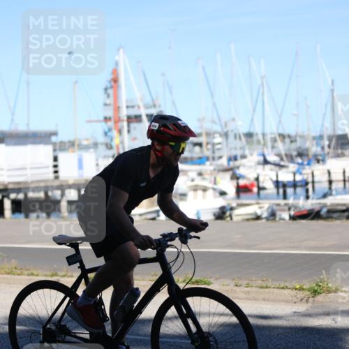 17.08.2025 - KN Förde Triathlon 2025 Yannick Fuchs http://msf.ph/oto/8628004 17.08.2025 13:34:52 Radfahren 484, 486, 524 meine-sportfotos.de