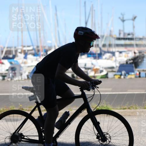 17.08.2025 - KN Förde Triathlon 2025 Yannick Fuchs http://msf.ph/oto/8628006 17.08.2025 13:34:53 Radfahren 484, 486, 524 meine-sportfotos.de