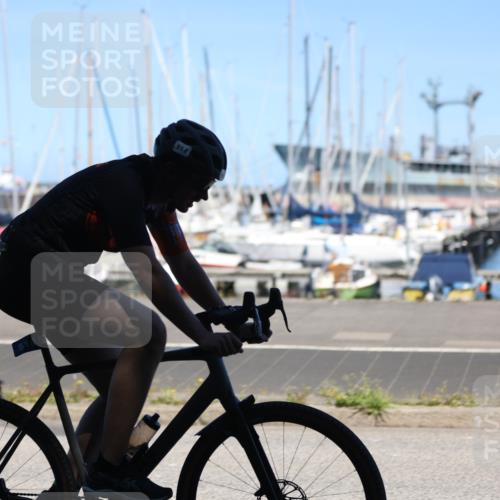 17.08.2025 - KN Förde Triathlon 2025 Yannick Fuchs http://msf.ph/oto/8628034 17.08.2025 13:35:05 Radfahren 514, 527, 484, 524 meine-sportfotos.de
