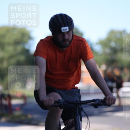 17.08.2025 - KN Förde Triathlon 2025 Yannick Fuchs http://msf.ph/oto/8628055 17.08.2025 13:40:36 Radfahren 478, 485 meine-sportfotos.de