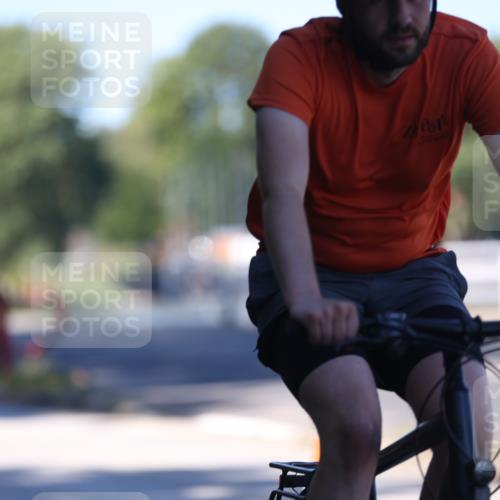 17.08.2025 - KN Förde Triathlon 2025 Yannick Fuchs http://msf.ph/oto/8628056 17.08.2025 13:40:36 Radfahren 478, 485 meine-sportfotos.de
