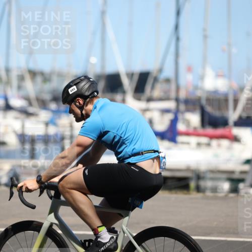 17.08.2025 - KN Förde Triathlon 2025 Yannick Fuchs http://msf.ph/oto/8628062 17.08.2025 13:41:38 Radfahren 492, 526, 540, 495, 526 meine-sportfotos.de