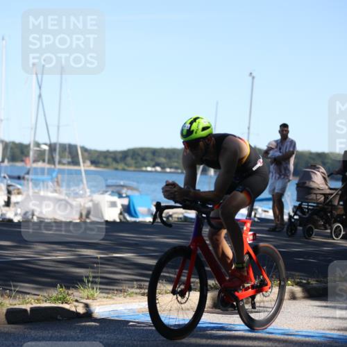 17.08.2025 - KN Förde Triathlon 2025 Yannick Fuchs http://msf.ph/oto/8628085 17.08.2025 14:54:33 Radfahren 5, 9, 10, 16 meine-sportfotos.de