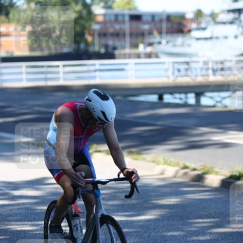 17.08.2025 - KN Förde Triathlon 2025 Yannick Fuchs http://msf.ph/oto/8628123 17.08.2025 14:57:31 Radfahren 7, 8 meine-sportfotos.de