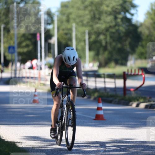17.08.2025 - KN Förde Triathlon 2025 Yannick Fuchs http://msf.ph/oto/8628127 17.08.2025 15:03:21 Radfahren 35, 18 meine-sportfotos.de