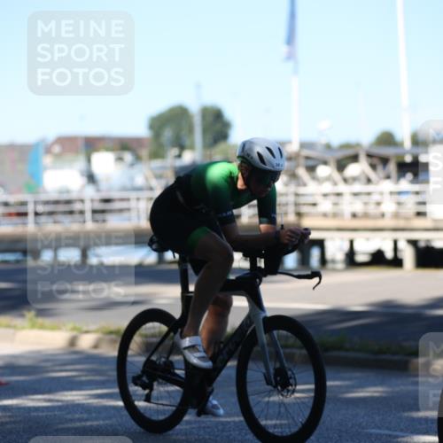 17.08.2025 - KN Förde Triathlon 2025 Yannick Fuchs http://msf.ph/oto/8628136 17.08.2025 15:03:38 Radfahren 22, 25, 30, 36 meine-sportfotos.de