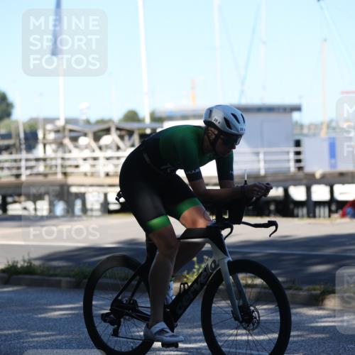 17.08.2025 - KN Förde Triathlon 2025 Yannick Fuchs http://msf.ph/oto/8628137 17.08.2025 15:03:38 Radfahren 22, 25, 30, 36 meine-sportfotos.de