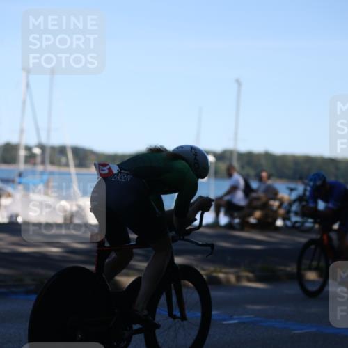 17.08.2025 - KN Förde Triathlon 2025 Yannick Fuchs http://msf.ph/oto/8628186 17.08.2025 15:18:30 Radfahren 6, 9 meine-sportfotos.de