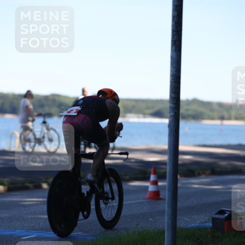 17.08.2025 - KN Förde Triathlon 2025 Yannick Fuchs http://msf.ph/oto/8628217 17.08.2025 15:20:41 Radfahren 2, 12 meine-sportfotos.de