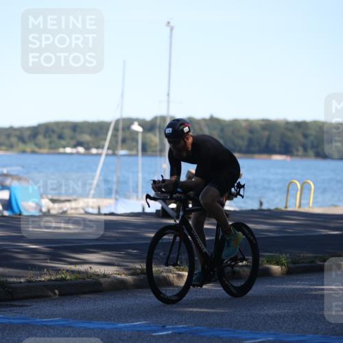 17.08.2025 - KN Förde Triathlon 2025 Yannick Fuchs http://msf.ph/oto/8628243 17.08.2025 15:21:09 Radfahren 7, 14, 15 meine-sportfotos.de