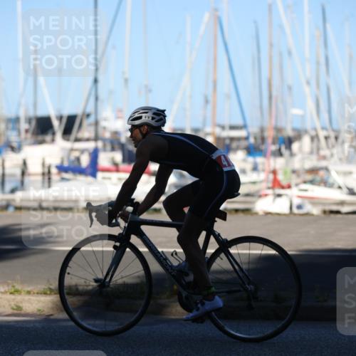 17.08.2025 - KN Förde Triathlon 2025 Yannick Fuchs http://msf.ph/oto/8628257 17.08.2025 15:21:54 Radfahren 4, 5, 8, 12, 4 meine-sportfotos.de
