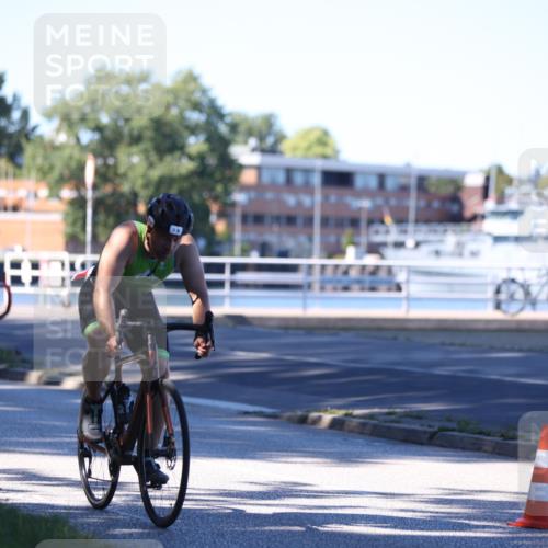 17.08.2025 - KN Förde Triathlon 2025 Yannick Fuchs http://msf.ph/oto/8628309 17.08.2025 15:25:47 Radfahren 3 meine-sportfotos.de