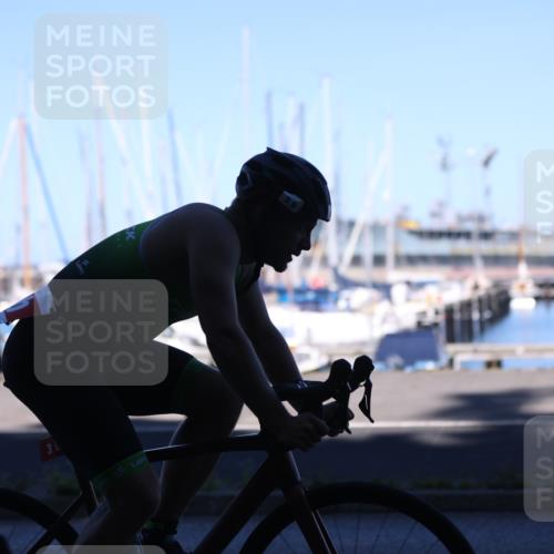 17.08.2025 - KN Förde Triathlon 2025 Yannick Fuchs http://msf.ph/oto/8628315 17.08.2025 15:25:48 Radfahren 3 meine-sportfotos.de