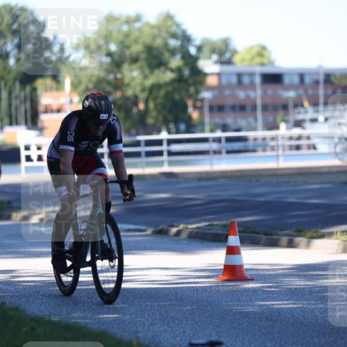 17.08.2025 - KN Förde Triathlon 2025 Yannick Fuchs http://msf.ph/oto/8628334 17.08.2025 15:26:51 Radfahren 17, 32 meine-sportfotos.de