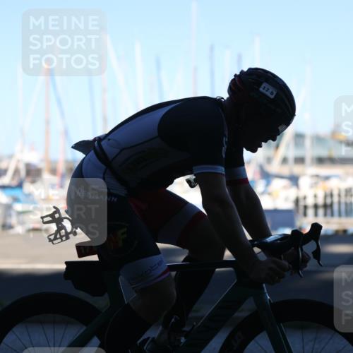 17.08.2025 - KN Förde Triathlon 2025 Yannick Fuchs http://msf.ph/oto/8628337 17.08.2025 15:26:52 Radfahren 17, 32 meine-sportfotos.de