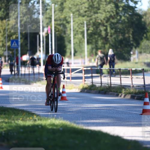 17.08.2025 - KN Förde Triathlon 2025 Yannick Fuchs http://msf.ph/oto/8628339 17.08.2025 15:27:54 Radfahren 31, 35 meine-sportfotos.de