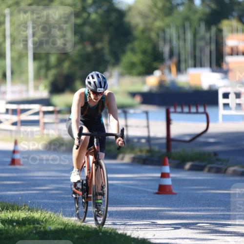 17.08.2025 - KN Förde Triathlon 2025 Yannick Fuchs http://msf.ph/oto/8628410 17.08.2025 15:33:06 Radfahren 20, 29, 36 meine-sportfotos.de