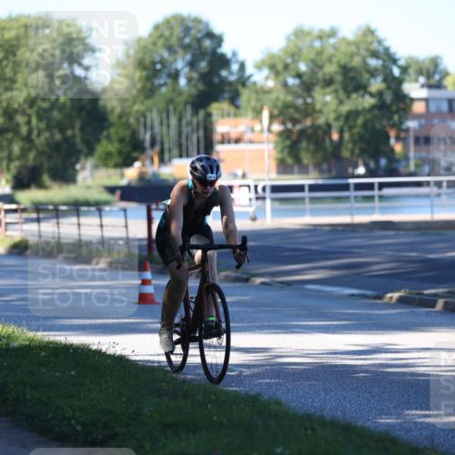 17.08.2025 - KN Förde Triathlon 2025 Yannick Fuchs http://msf.ph/oto/8628412 17.08.2025 15:33:07 Radfahren 20, 29, 36 meine-sportfotos.de