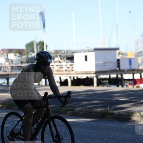 17.08.2025 - KN Förde Triathlon 2025 Yannick Fuchs http://msf.ph/oto/8628417 17.08.2025 15:33:08 Radfahren 20, 29, 36 meine-sportfotos.de