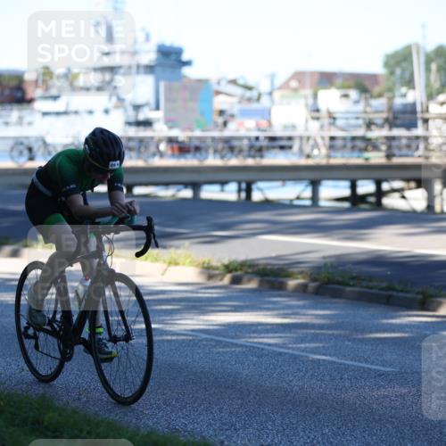 17.08.2025 - KN Förde Triathlon 2025 Yannick Fuchs http://msf.ph/oto/8628466 17.08.2025 15:34:51 Radfahren 26, 29, 20, 34 meine-sportfotos.de