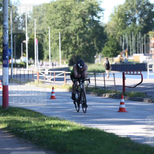 17.08.2025 - KN Förde Triathlon 2025 Yannick Fuchs http://msf.ph/oto/8628471 17.08.2025 15:36:20 Radfahren 34 meine-sportfotos.de