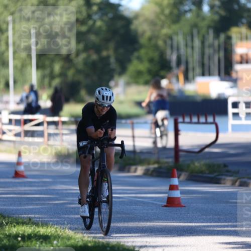 17.08.2025 - KN Förde Triathlon 2025 Yannick Fuchs http://msf.ph/oto/8628481 17.08.2025 15:36:42 Radfahren 26 meine-sportfotos.de