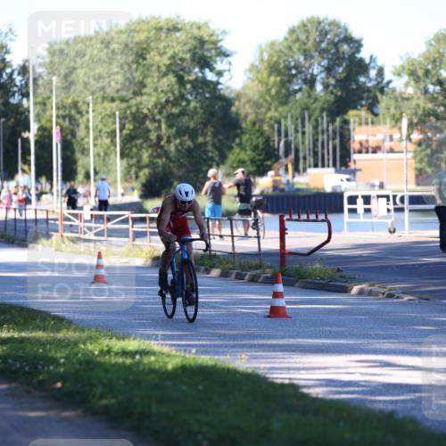 17.08.2025 - KN Förde Triathlon 2025 Yannick Fuchs http://msf.ph/oto/8628520 17.08.2025 15:41:41 Radfahren 16 meine-sportfotos.de
