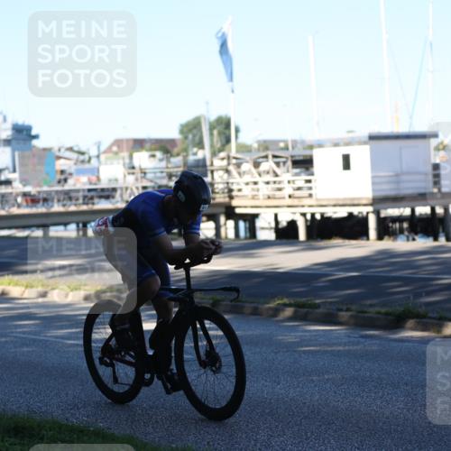 17.08.2025 - KN Förde Triathlon 2025 Yannick Fuchs http://msf.ph/oto/8628538 17.08.2025 15:44:29 Radfahren 6 meine-sportfotos.de