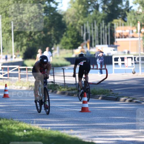 17.08.2025 - KN Förde Triathlon 2025 Yannick Fuchs http://msf.ph/oto/8628543 17.08.2025 15:45:08 Radfahren 2, 10 meine-sportfotos.de