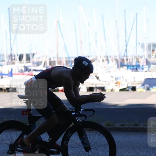 17.08.2025 - KN Förde Triathlon 2025 Yannick Fuchs http://msf.ph/oto/8628553 17.08.2025 15:45:11 Radfahren 2, 10 meine-sportfotos.de