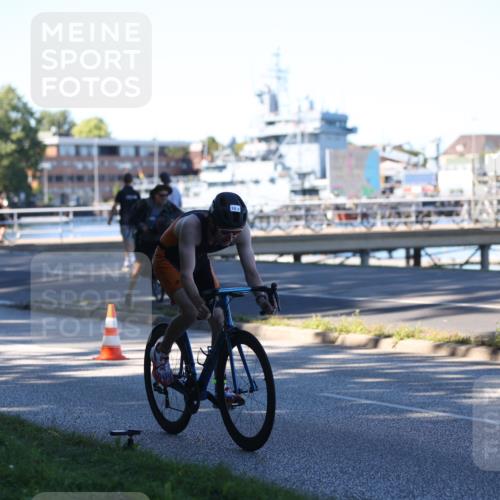 17.08.2025 - KN Förde Triathlon 2025 Yannick Fuchs http://msf.ph/oto/8628560 17.08.2025 15:47:32 Radfahren 12, 15 meine-sportfotos.de