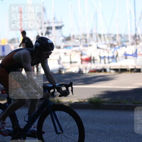 17.08.2025 - KN Förde Triathlon 2025 Yannick Fuchs http://msf.ph/oto/8628564 17.08.2025 15:47:32 Radfahren 12, 15 meine-sportfotos.de