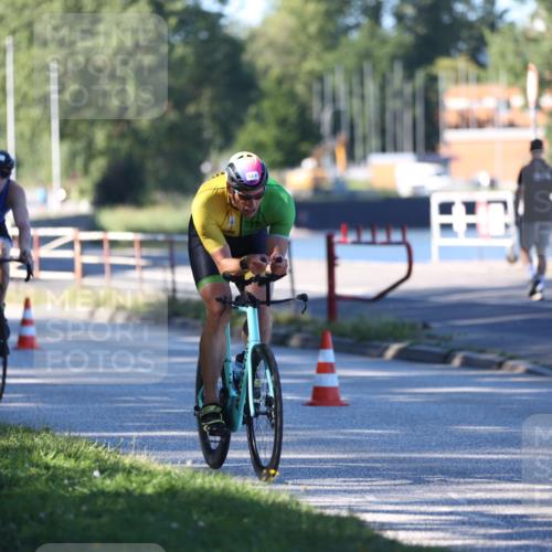 17.08.2025 - KN Förde Triathlon 2025 Yannick Fuchs http://msf.ph/oto/8628565 17.08.2025 15:47:41 Radfahren 11, 12, 15 meine-sportfotos.de