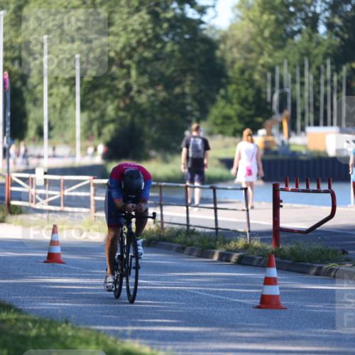 17.08.2025 - KN Förde Triathlon 2025 Yannick Fuchs http://msf.ph/oto/8628586 17.08.2025 15:50:23 Radfahren 8 meine-sportfotos.de