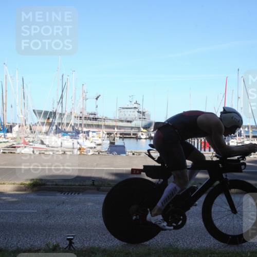 17.08.2025 - KN Förde Triathlon 2025 Yannick Fuchs http://msf.ph/oto/8628627 17.08.2025 14:56:30 Radfahren  meine-sportfotos.de