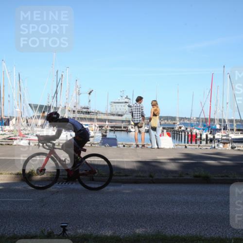 17.08.2025 - KN Förde Triathlon 2025 Yannick Fuchs http://msf.ph/oto/8628661 17.08.2025 15:02:57 Radfahren  meine-sportfotos.de