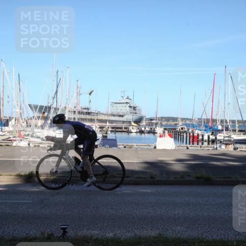 17.08.2025 - KN Förde Triathlon 2025 Yannick Fuchs http://msf.ph/oto/8628672 17.08.2025 15:04:17 Radfahren  meine-sportfotos.de