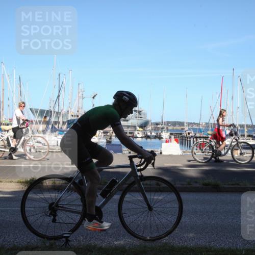 17.08.2025 - KN Förde Triathlon 2025 Yannick Fuchs http://msf.ph/oto/8628681 17.08.2025 15:05:39 Radfahren  meine-sportfotos.de