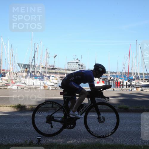17.08.2025 - KN Förde Triathlon 2025 Yannick Fuchs http://msf.ph/oto/8628683 17.08.2025 15:06:05 Radfahren  meine-sportfotos.de