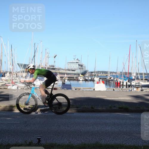 17.08.2025 - KN Förde Triathlon 2025 Yannick Fuchs http://msf.ph/oto/8628699 17.08.2025 15:20:36 Radfahren  meine-sportfotos.de