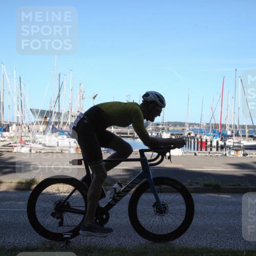 17.08.2025 - KN Förde Triathlon 2025 Yannick Fuchs http://msf.ph/oto/8628709 17.08.2025 15:22:01 Radfahren  meine-sportfotos.de