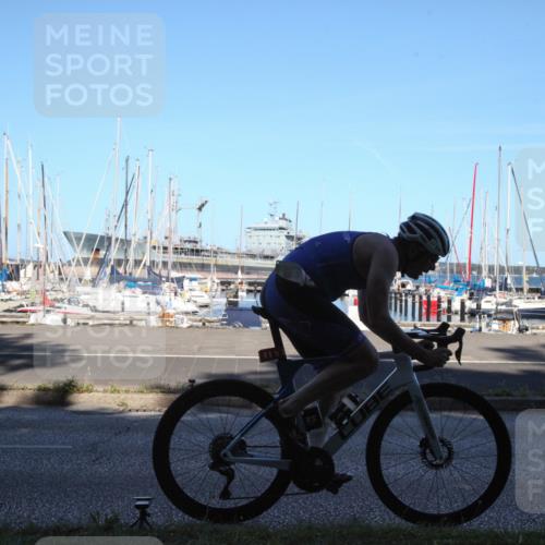 17.08.2025 - KN Förde Triathlon 2025 Yannick Fuchs http://msf.ph/oto/8628711 17.08.2025 15:22:24 Radfahren  meine-sportfotos.de