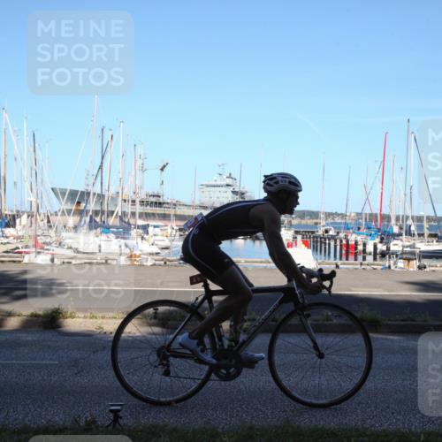 17.08.2025 - KN Förde Triathlon 2025 Yannick Fuchs http://msf.ph/oto/8628715 17.08.2025 15:23:26 Radfahren  meine-sportfotos.de
